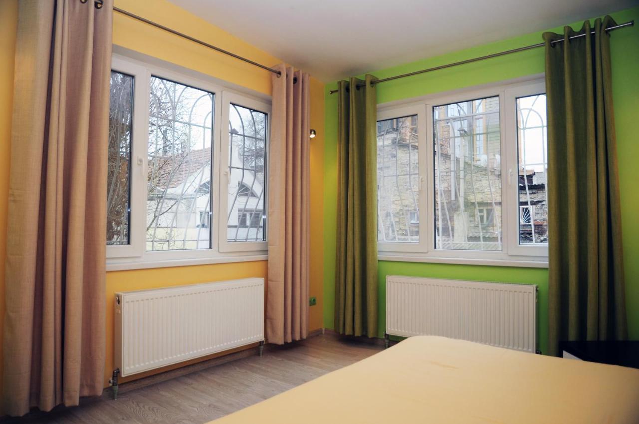 Homestay On Kanatna Street 57 Odesa Exterior photo