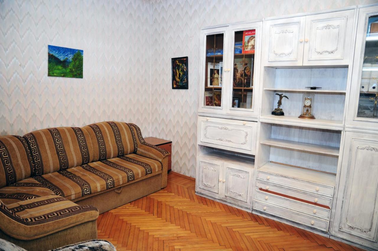 Homestay On Kanatna Street 57 Odesa Exterior photo